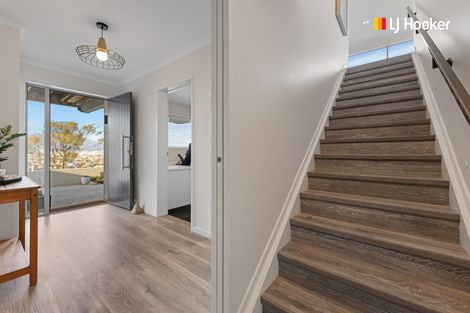 Photo of property in 63 Cliffs Road, Saint Clair, Dunedin, 9012