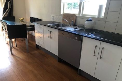 Photo of property in 2/34 Whitby Crescent, Mairangi Bay, Auckland, 0630