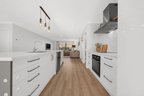Photo of property in 114 Harriet Johnston Drive, Pokeno, 2402