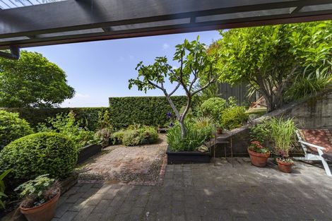 Photo of property in 8 Paradise Road, Napier South, Napier, 4110