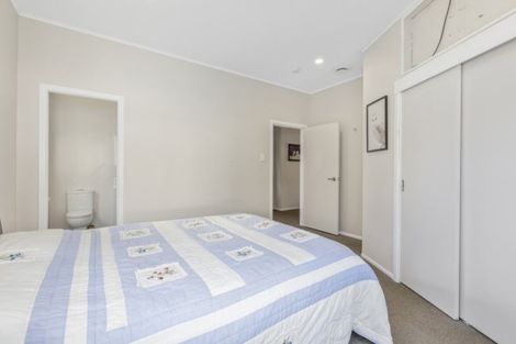 Photo of property in 33 Tawhai Street, Stokes Valley, Lower Hutt, 5019