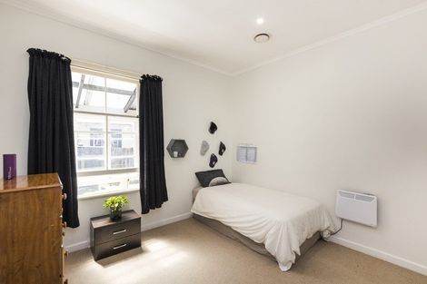 Photo of property in 7 Perrin Place, Kelvin Grove, Palmerston North, 4414