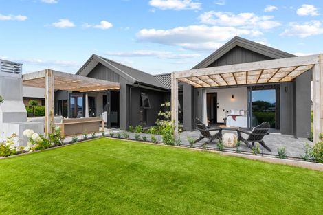 Photo of property in 24 Coralie Place, Lansdowne, Masterton, 5810