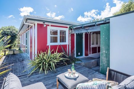 Photo of property in 23 Kaka Road, Raumati Beach, Paraparaumu, 5032