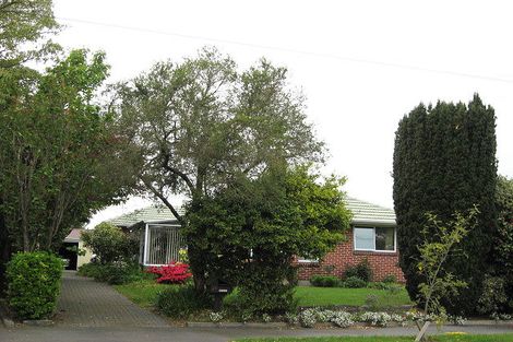 Photo of property in 48 Sevenoaks Drive, Bryndwr, Christchurch, 8053