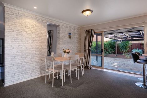 Photo of property in 30 Mcleod Place, Papamoa Beach, Papamoa, 3118