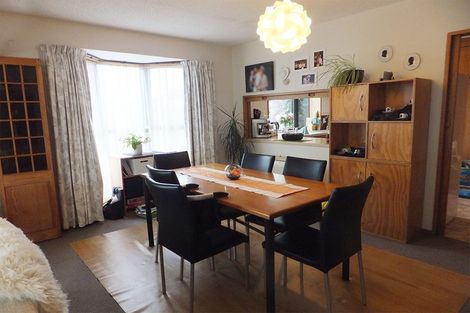 Photo of property in 3 Regency Crescent, Redwood, Christchurch, 8051