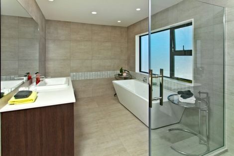 Photo of property in 1 Coastview Lane, Long Bay, Auckland, 0630