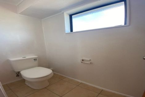 Photo of property in 168 Chelsea View Drive, Chatswood, Auckland, 0626