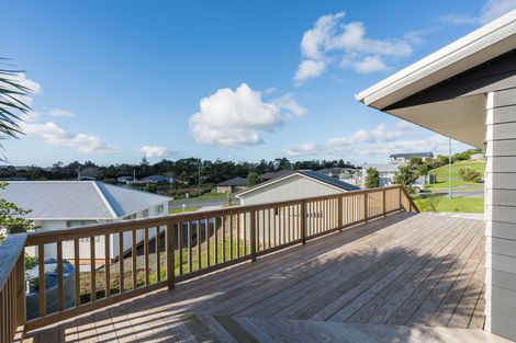 Photo of property in 12 Kahu Drive, Mangawhai, 0505