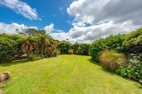 Photo of property in 4 Range Road, Swanson, Auckland, 0816