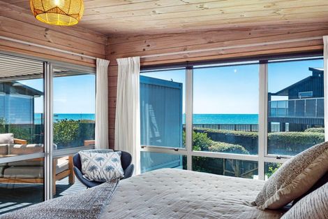 Photo of property in 145 Karewa Parade, Papamoa Beach, Papamoa, 3118