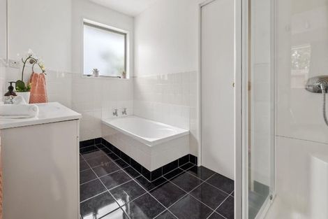 Photo of property in 18a Parsonage Road, Woodend, 7610