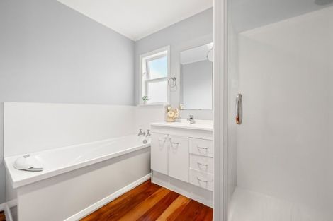 Photo of property in 13 Richmond Street, Petone, Lower Hutt, 5012