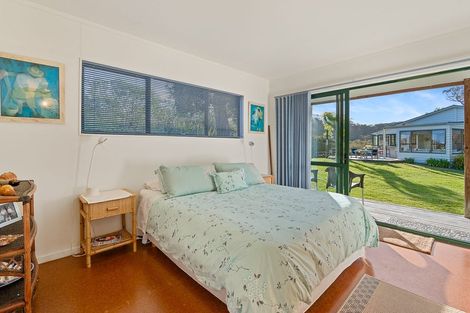 Photo of property in 847 Matapouri Road, Matapouri, Whangarei, 0173