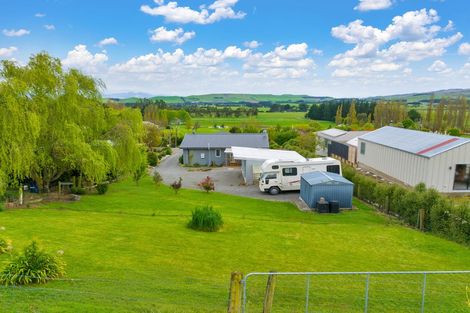 Photo of property in 21 Oxford Street, Waikari, 7420