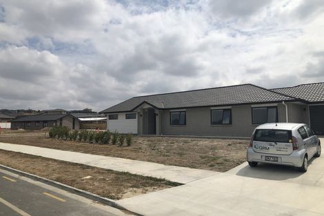 Photo of property in 2 Arahi Place, Rototuna North, Hamilton, 3210