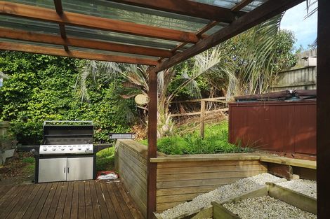 Photo of property in 70 Hillside Road, Mount Wellington, Auckland, 1062