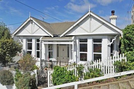 Photo of property in 9 Elm Row, Dunedin Central, Dunedin, 9016
