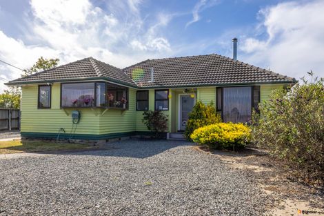 Photo of property in 15 Merrington Crescent, Aranui, Christchurch, 8061