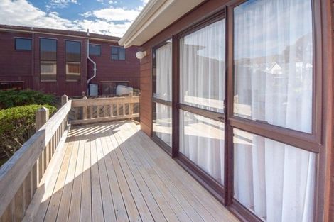 Photo of property in 36 Burbank Crescent, Churton Park, Wellington, 6037