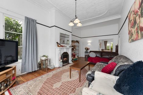 Photo of property in 92 Wellington Street, Hamilton East, Hamilton, 3216