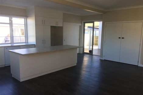 Photo of property in 1013 Beatty Street, Mayfair, Hastings, 4122
