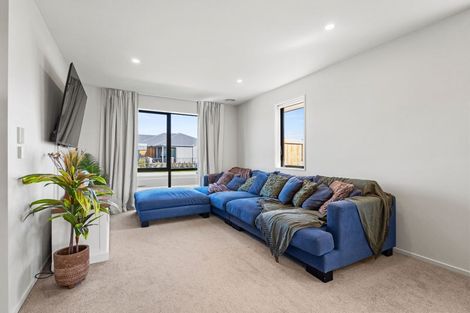 Photo of property in 3 Woodford Avenue, Woodend, 7610