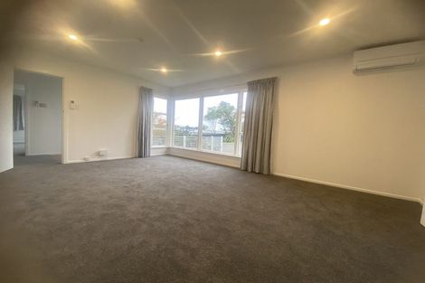 Photo of property in 46 Stewart Drive, Newlands, Wellington, 6037