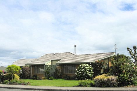 Photo of property in 18 Tyree Drive, Stoke, Nelson, 7011