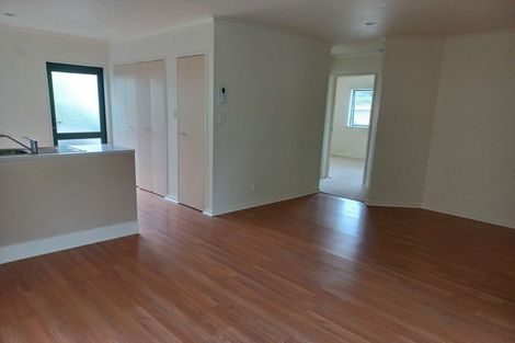 Photo of property in 5 Macnay Way, Murrays Bay, Auckland, 0630