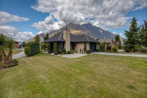 Photo of property in 87 Ferry Hill Drive, Lower Shotover, Queenstown, 9371