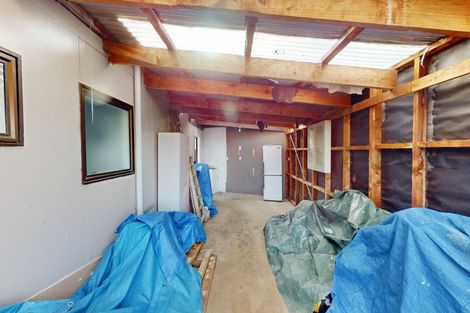 Photo of property in 10 Essex Place, Springvale, Whanganui, 4501