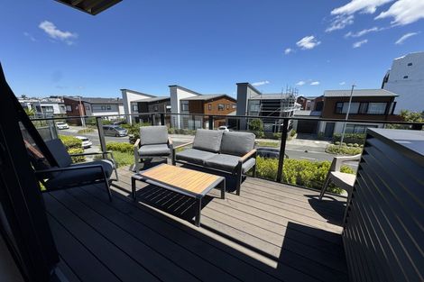 Photo of property in 7 Danga Lane, Hobsonville, Auckland, 0616