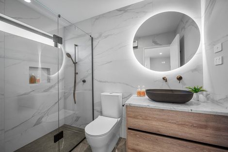 Photo of property in 12a Eric Price Avenue, Takapuna, Auckland, 0620