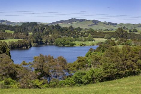 Photo of property in 1006 Tirau Road, Karapiro, Cambridge, 3494
