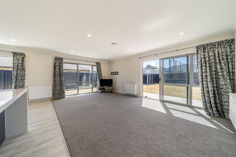 Photo of property in 18 Gallipoli Road, Trentham, Upper Hutt, 5018