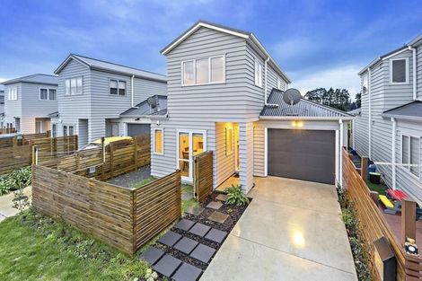 Photo of property in 13 Divide Loop, Takanini, 2112