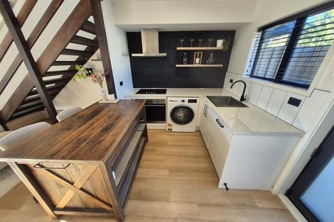 Photo of property in 6/9 Sherborne Street, St Albans, Christchurch, 8014