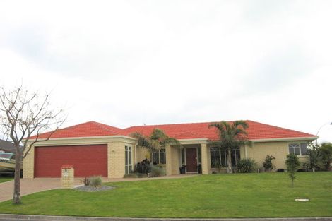 Photo of property in 2 Caspian Place, Papamoa Beach, Papamoa, 3118