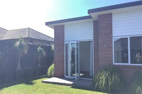 Photo of property in 59 Capriana Drive, Karaka, Papakura, 2113