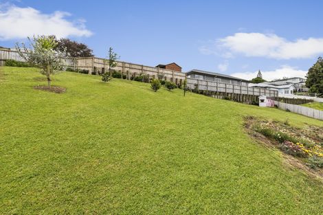 Photo of property in 43 Cape Vista Crescent, Pukekohe, 2120