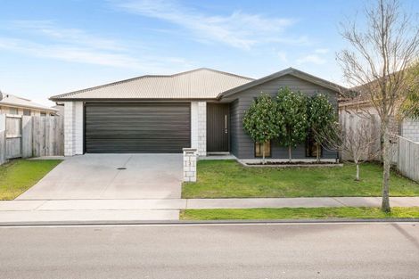 Photo of property in 3 Dunkeld Drive, Papamoa, 3118