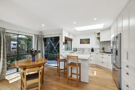 Photo of property in 18a Lucknow Terrace, Khandallah, Wellington, 6035