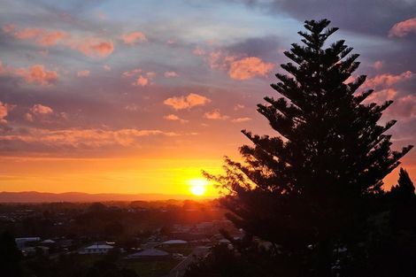 Photo of property in 16 Fairview Terrace, Paeroa, 3600