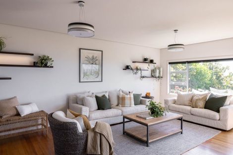 Photo of property in 12 George Street, Hospital Hill, Napier, 4110