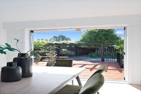 Photo of property in 14b Waimumu Road, Massey, Auckland, 0614