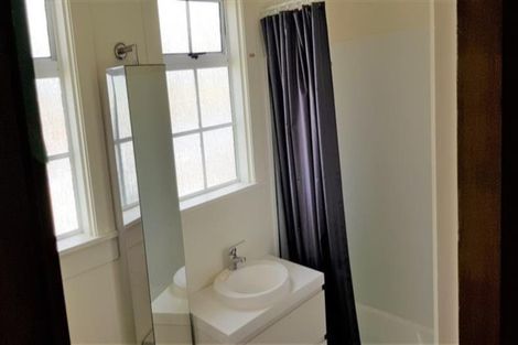 Photo of property in 16b David Street, Westown, New Plymouth, 4310