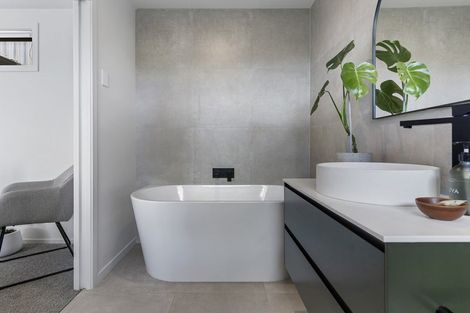 Photo of property in 144 Te Tutu Street, Whangamata, 3691