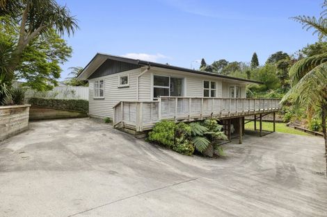 Photo of property in 49a Waiwaka Terrace, Strandon, New Plymouth, 4312